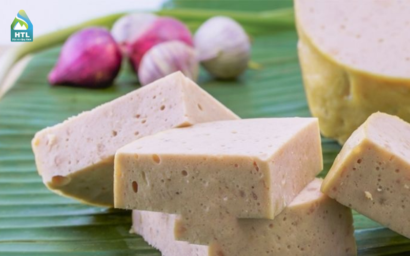 Gói bằng tay. Luộc bằng tâm. Làm bằng cả tấm lòng quê.